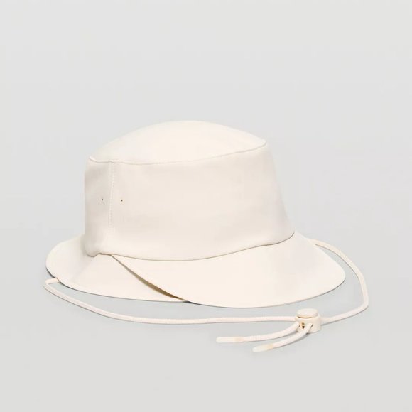 lululemon athletica Accessories - Lululemon Wide-Brim Bucket Hat W/ Strap White Opal XS/S